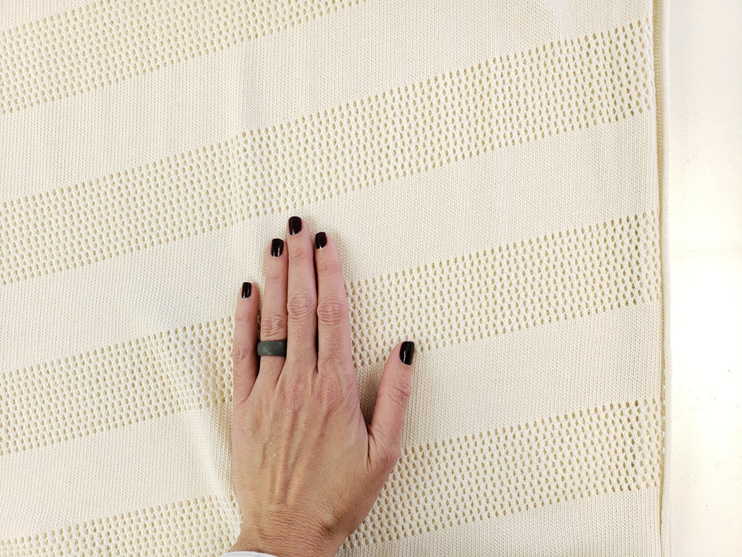 Bliss Stripe Knitty Organic Jacquard, Col 2: A17 Off White