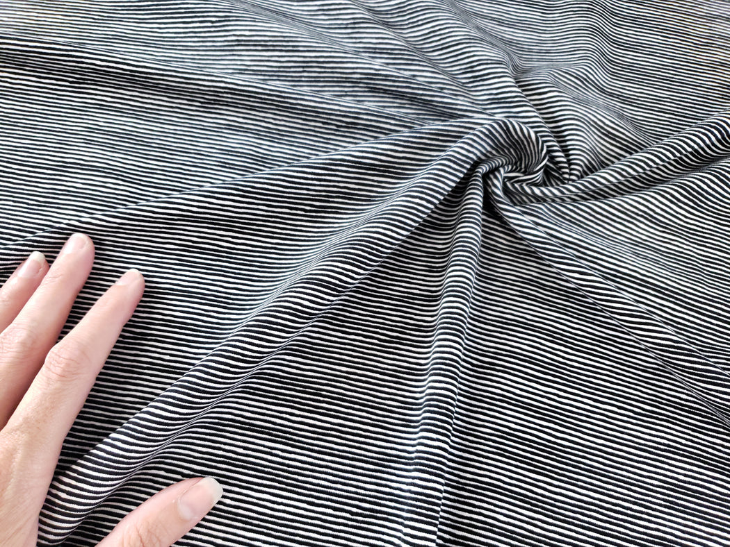 Sketch Micro Stripes Jersey, Black