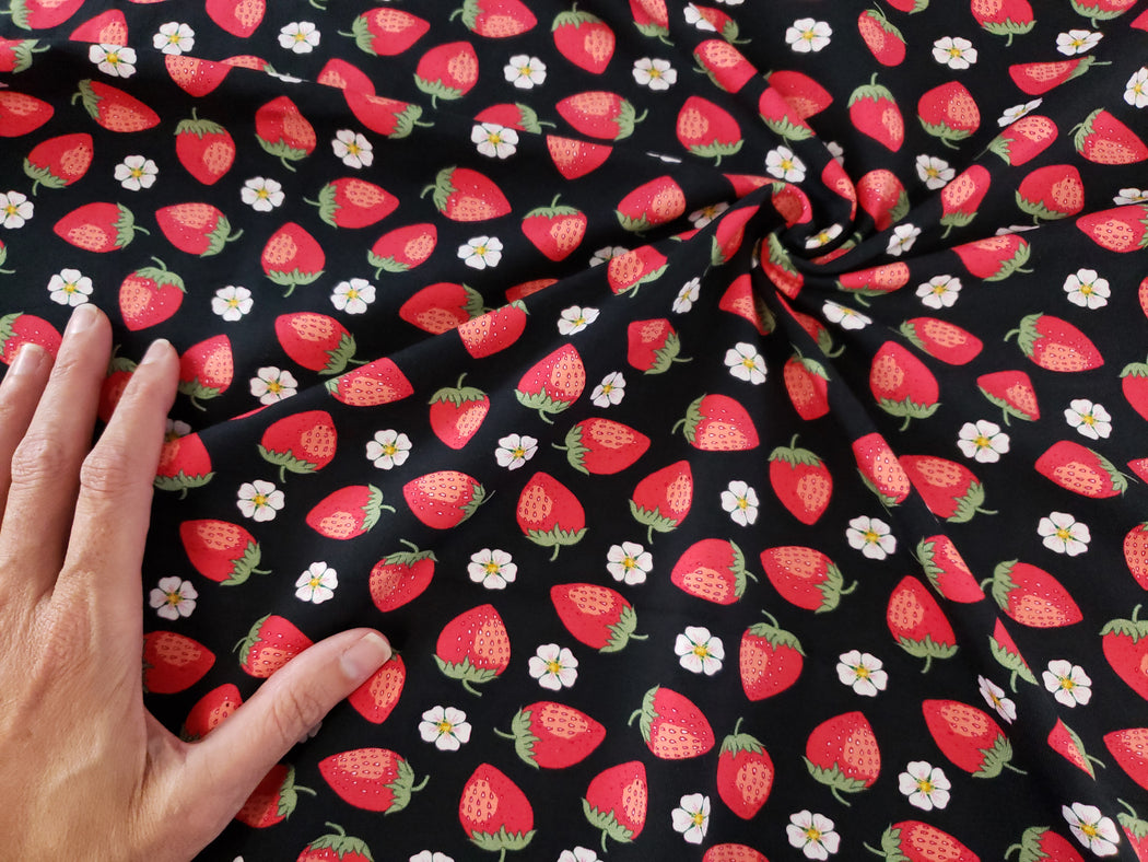Vintage Botanicals Strawberries Jersey, Black