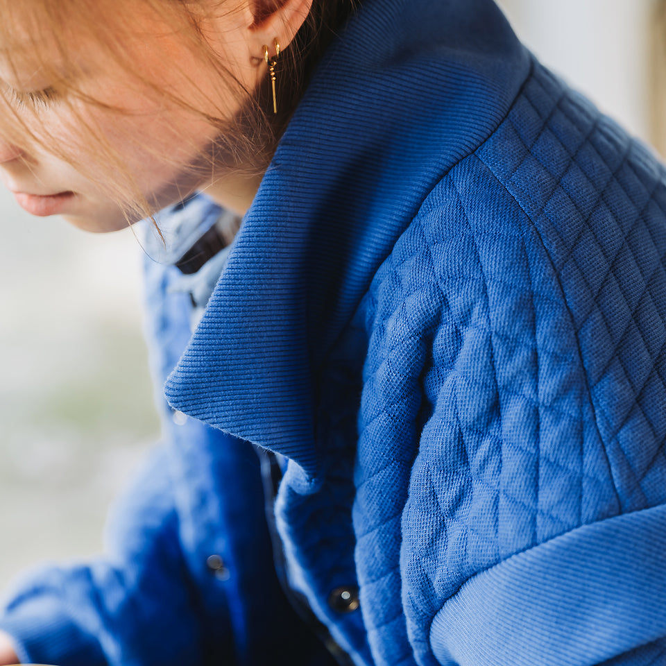 Quilted Piqué Knit, Surf The Web Blue