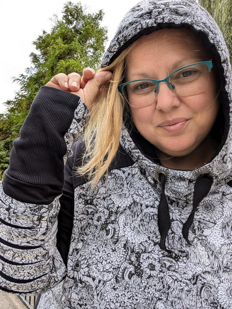 Lost In The Garden Organic Jersey