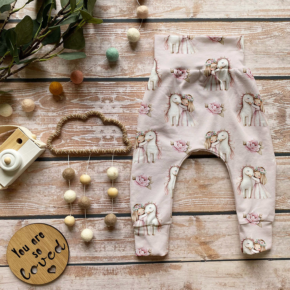 Lovely Horse Organic Jersey